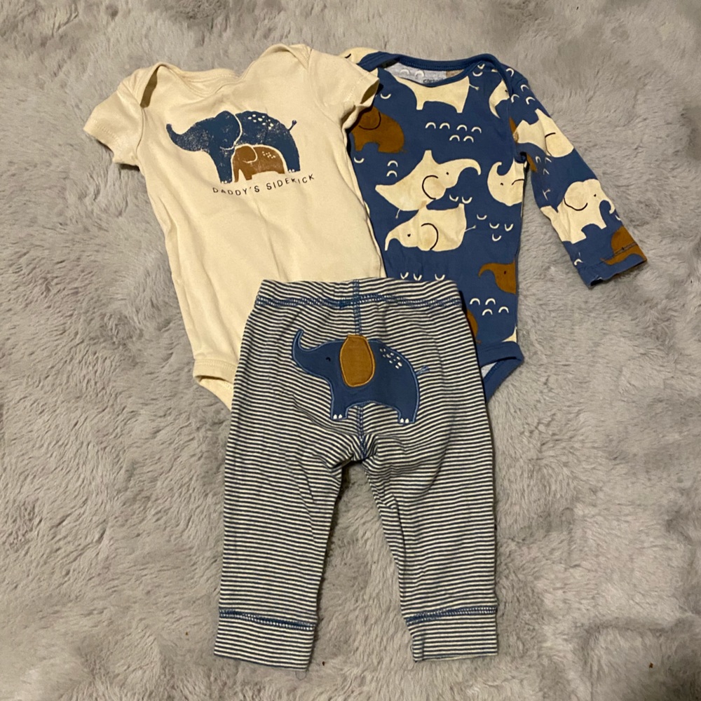 4 cute outfits size 6 months